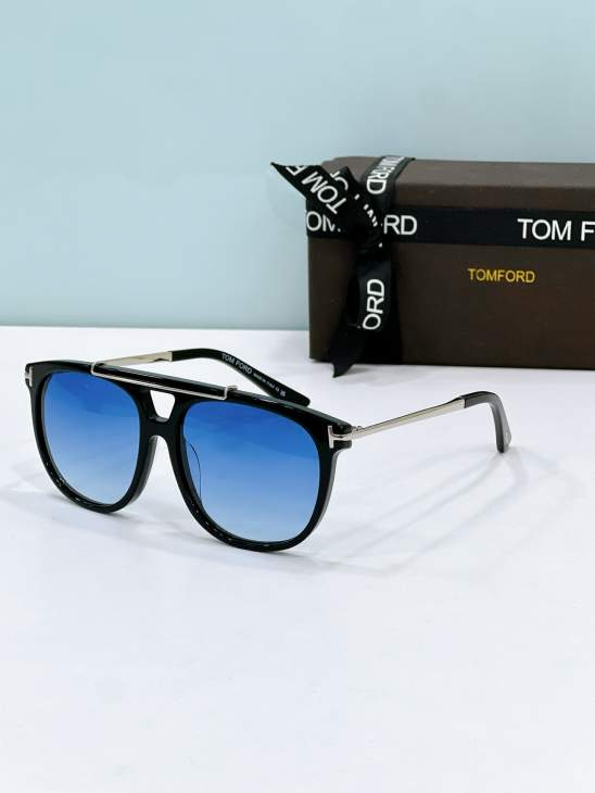 Picture of Tom Ford Sunglasses _SKUfw80537188fw